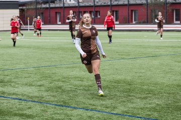 Bild 430 - wBJ FC St. Pauli - Walddoerfer SV : Ergebnis: 3:4